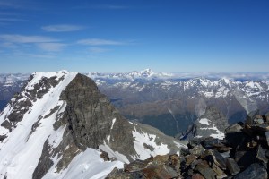 View across to Aoraki
